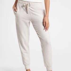 New Athleta Grey Balance Joggers Size XS